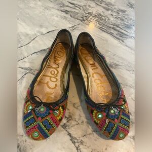 Women’s Hippi Boho Bohemian Sam Edelman Multi Color Patch Flats- 7.5